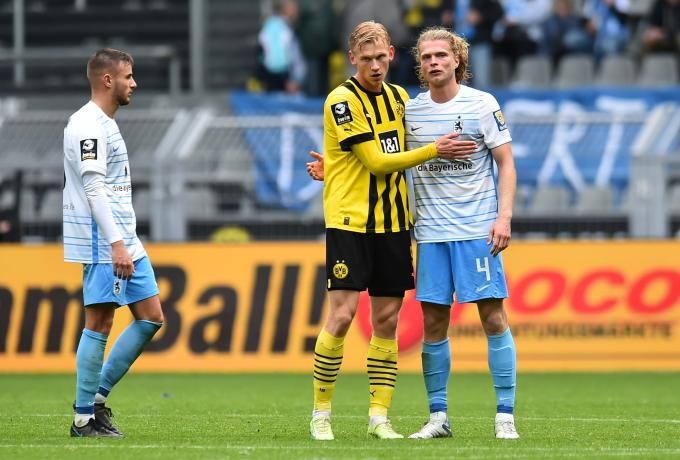 Borussia Dortmund U23 - 1860 Munich 1:101. October 2022