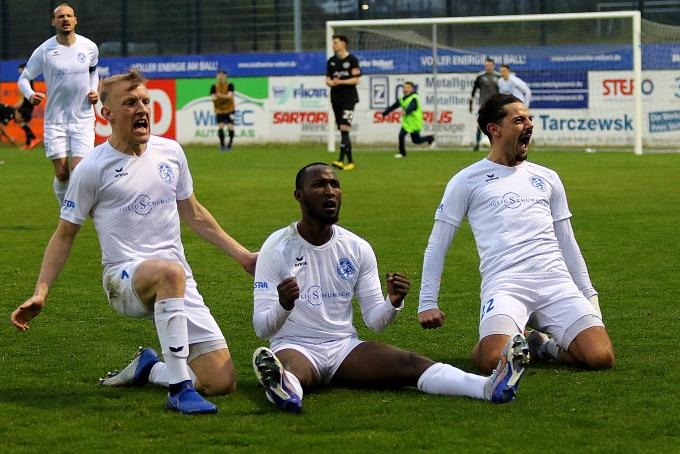 SSVg Velbert 02 - VfB 03 Hilden 2:1 April 28, 2023