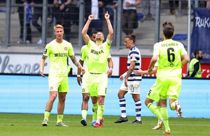 MSV Duisburg - SV Wehen Wiesbaden 22 April 2023